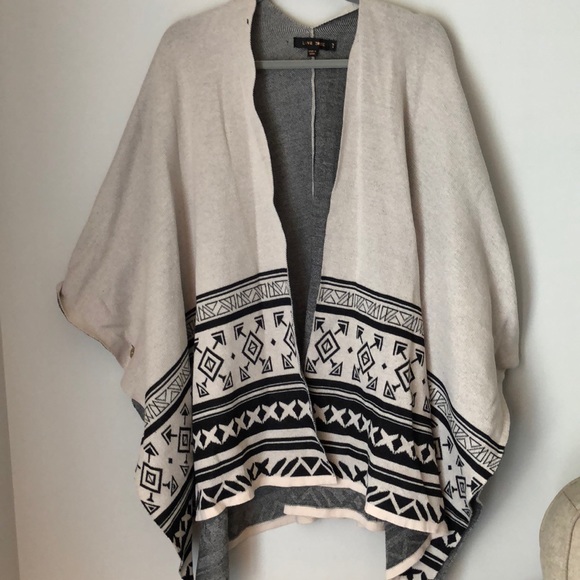 Other - Geometric Tan and Black Wrap- size S/M